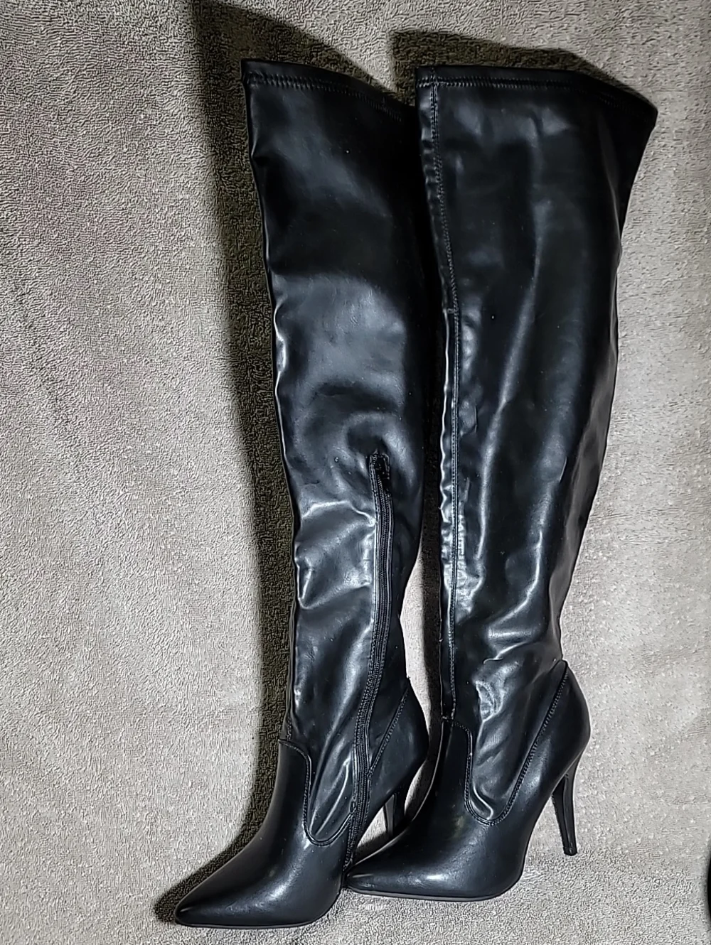 Chinese Laundry thigh high boots, stiletto heels, pointy toes, size 8.5